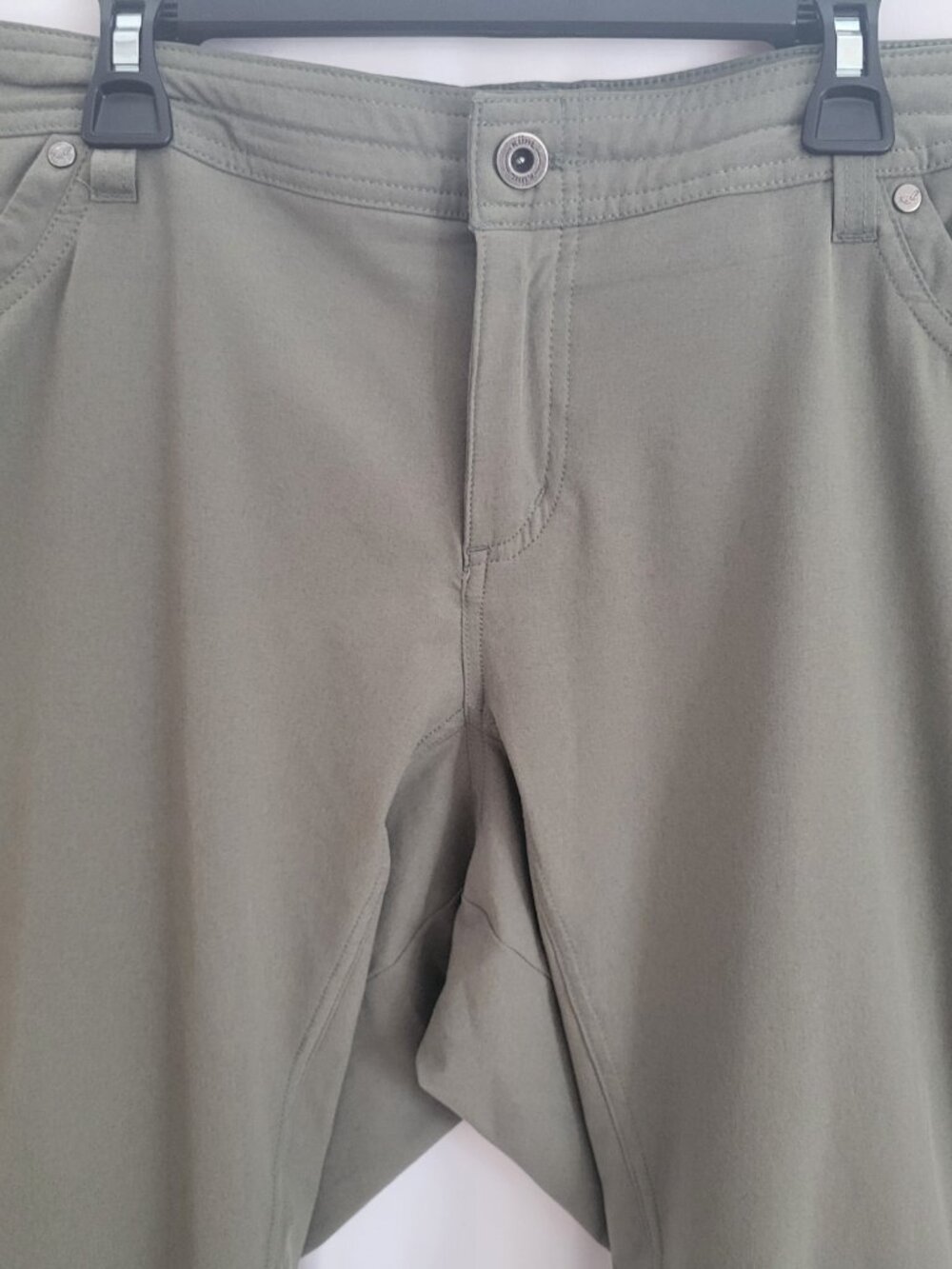 Kuhl Womens Stretch Cargo Hiking Pants Army Green Gorpcore NWOT Size 18W